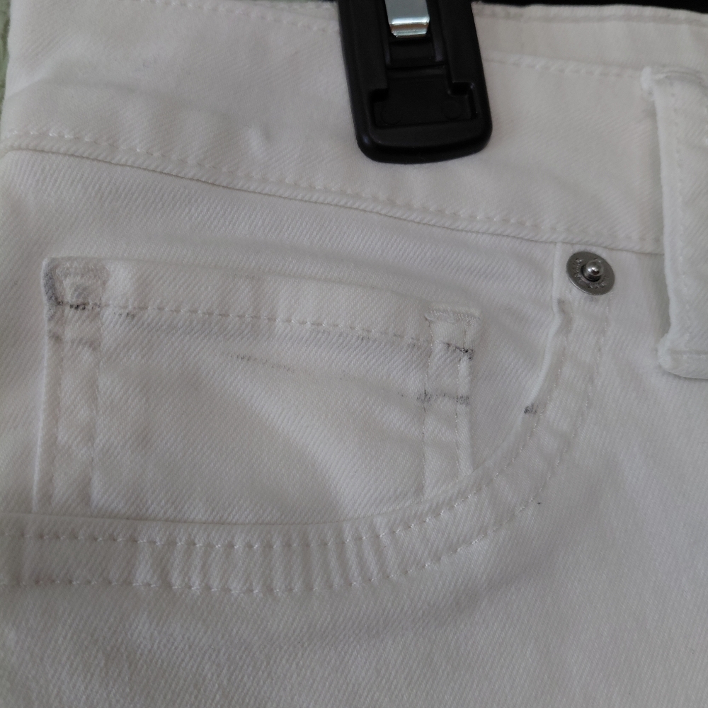 LUCKY Brand Womens White Bermuda Shorts Summer - Picture 4 of 4